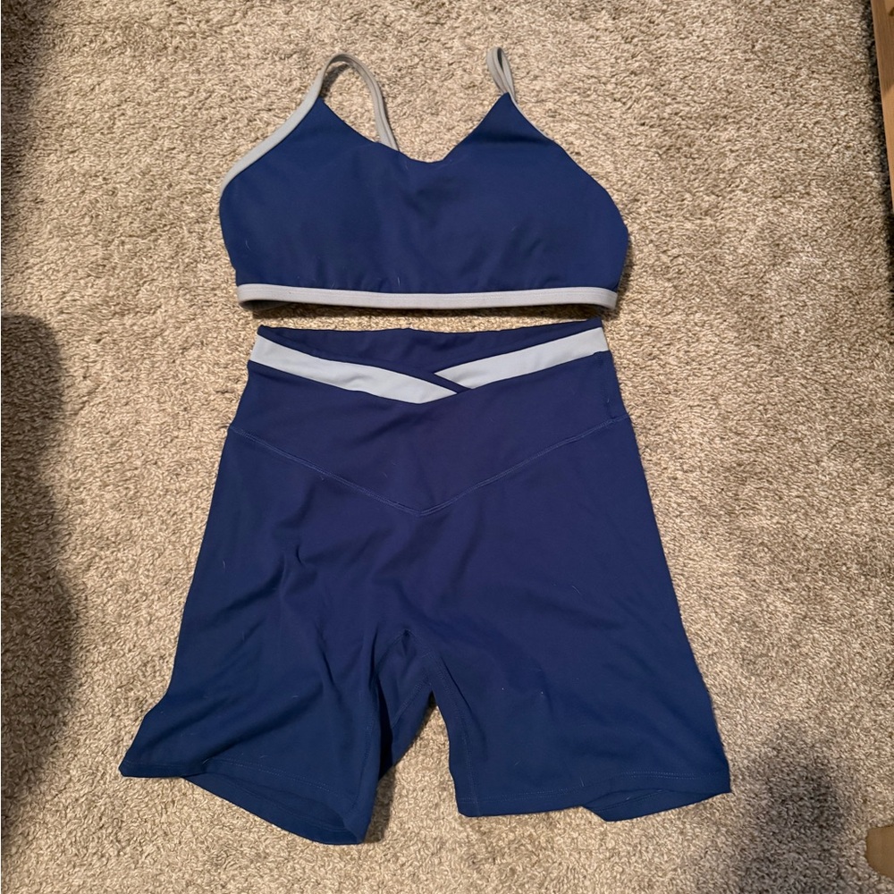 Amazon blue workout set